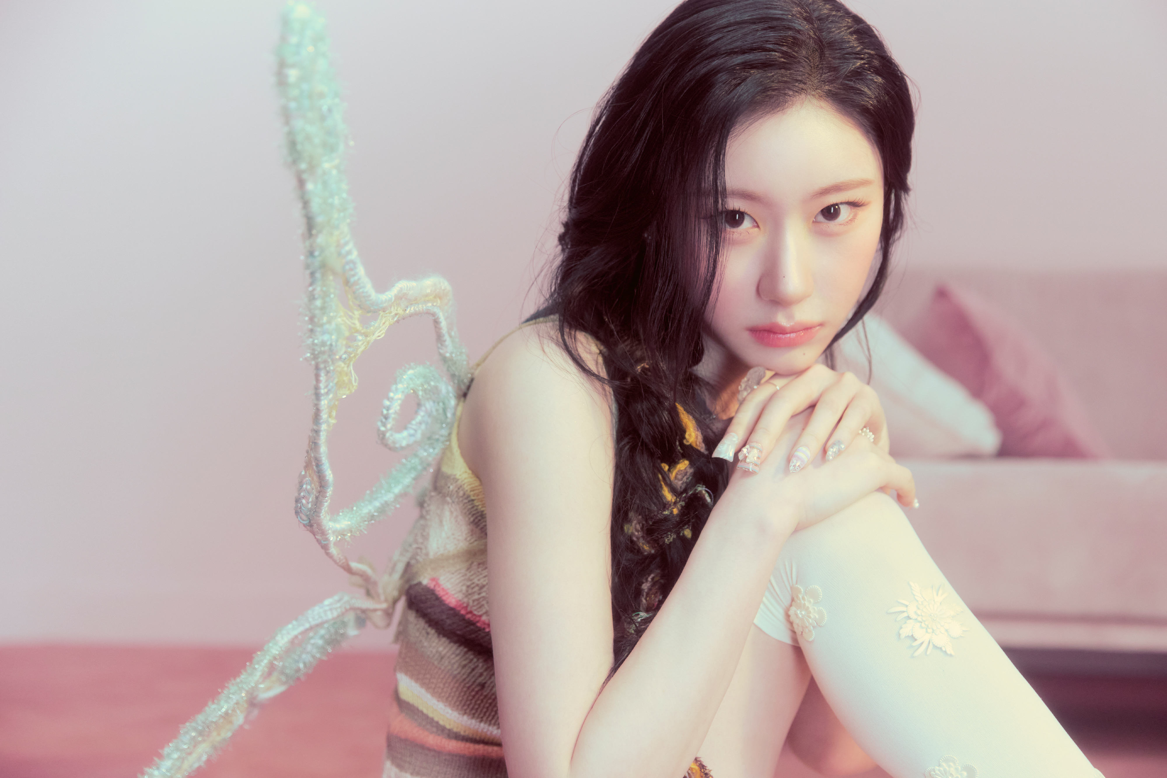 CHAERYEONG Lovesick CONCEPT PHOTO #3 / 2